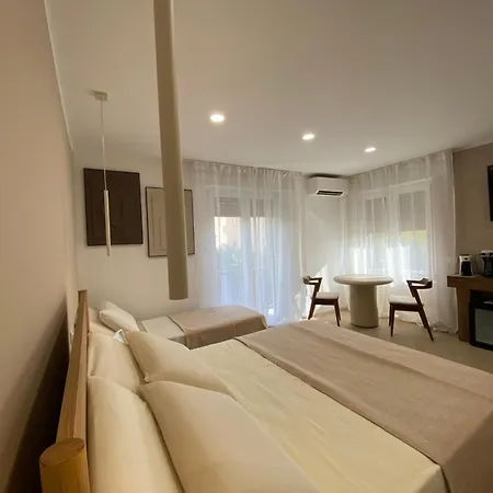 Moona Pensjonat 3*